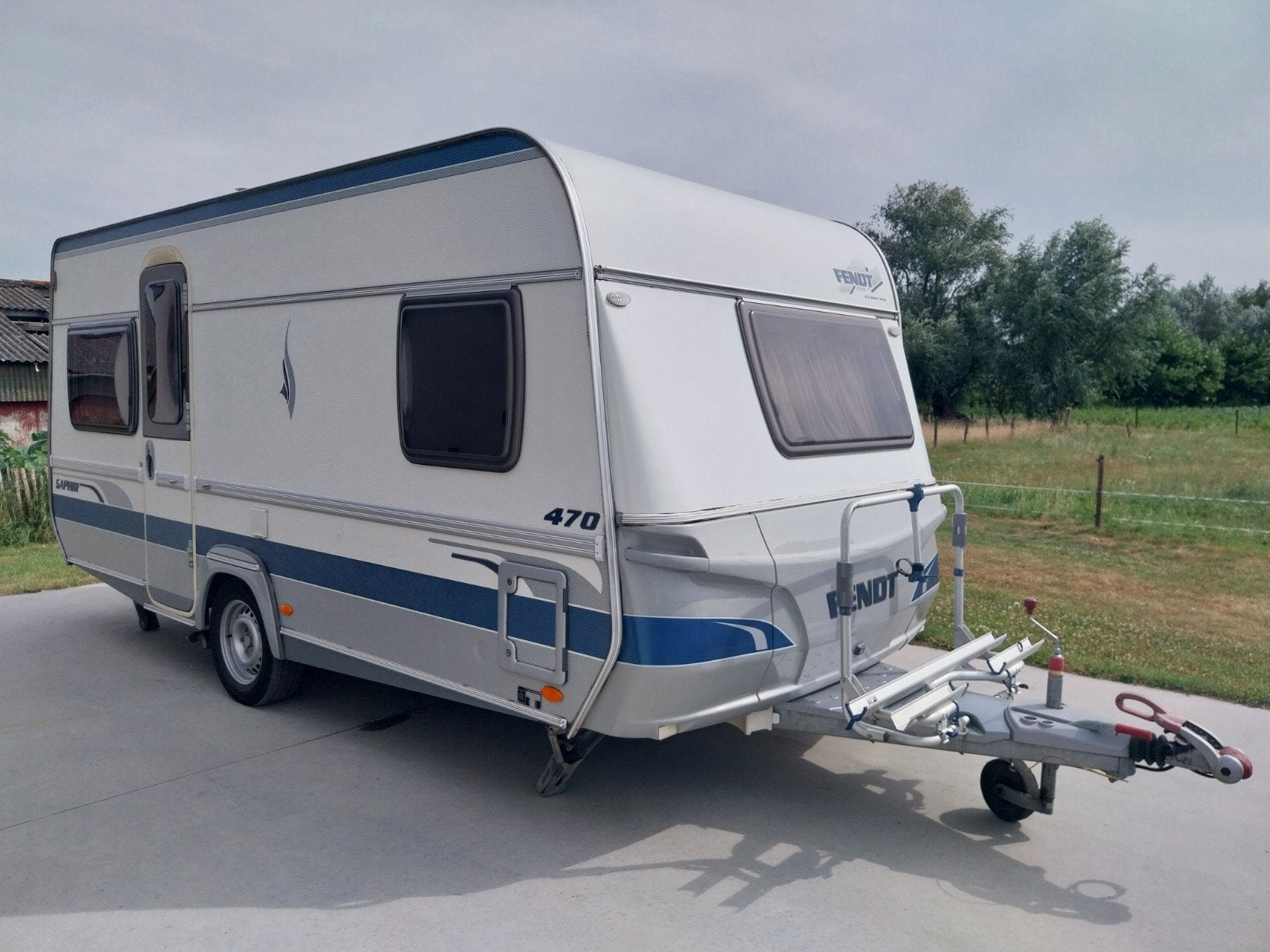 Fendt Saphir 470A, 2/4 personen, Caravanes & Camping, Caravanes, Entreprise, Fendt, Auvent, Mover, Trappe de service, Auvent, Enlèvement