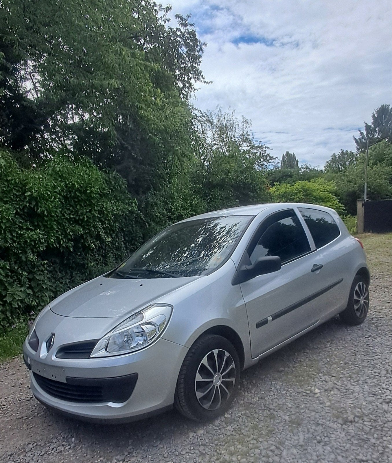 RENAULT CLIO  1.2  ESSENCE  166 000 KM, Autos, Argent ou Gris, Achat, Boîte manuelle, Particulier