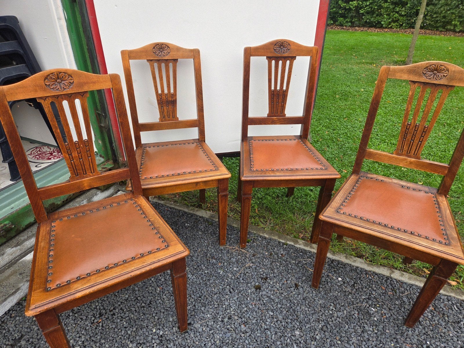 set van 4 antieke stoelen, Ophalen