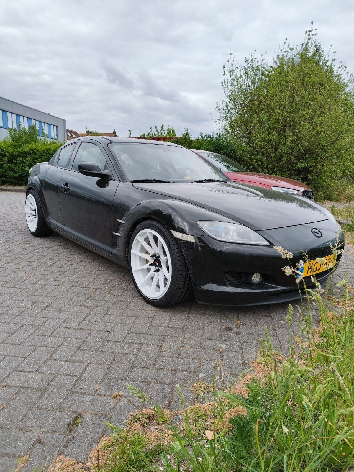 Mazda rx8 roestvrij met nieuwe motor, Auto's, Achterwielaandrijving, Zwart, Handgeschakeld, Particulier
