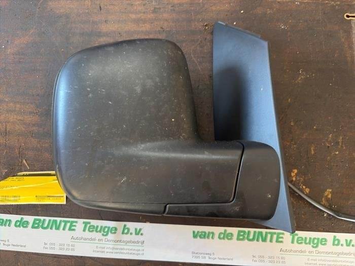 Buitenspiegel rechts van een Volkswagen Caddy, Gebruikt, -, Volkswagen, -
