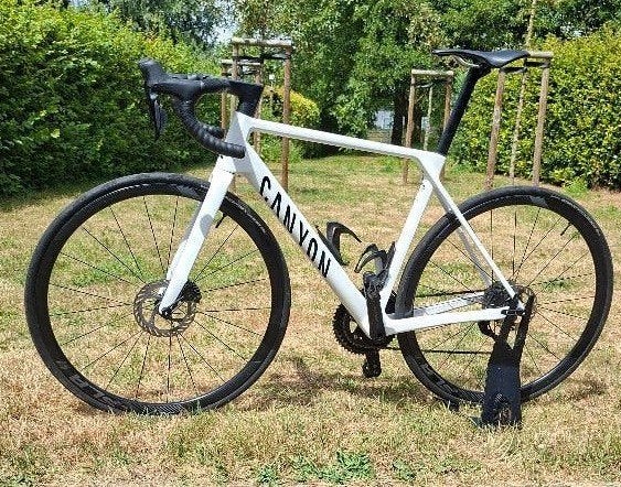 Canyon CFSL7 di2 (M) + Carbon wielen (fiets nieuwstaat), Fietsen en Brommers, Fietsen | Racefietsen, Zo goed als nieuw, Giant
