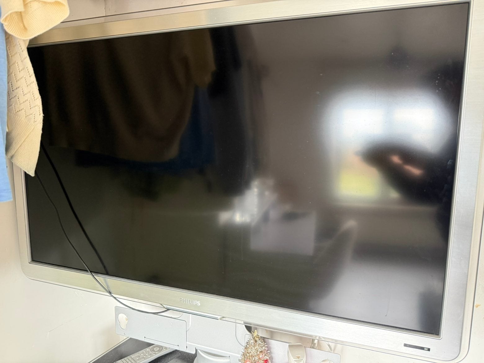 téléviseur avec Ambilight, Enlèvement, Utilisé