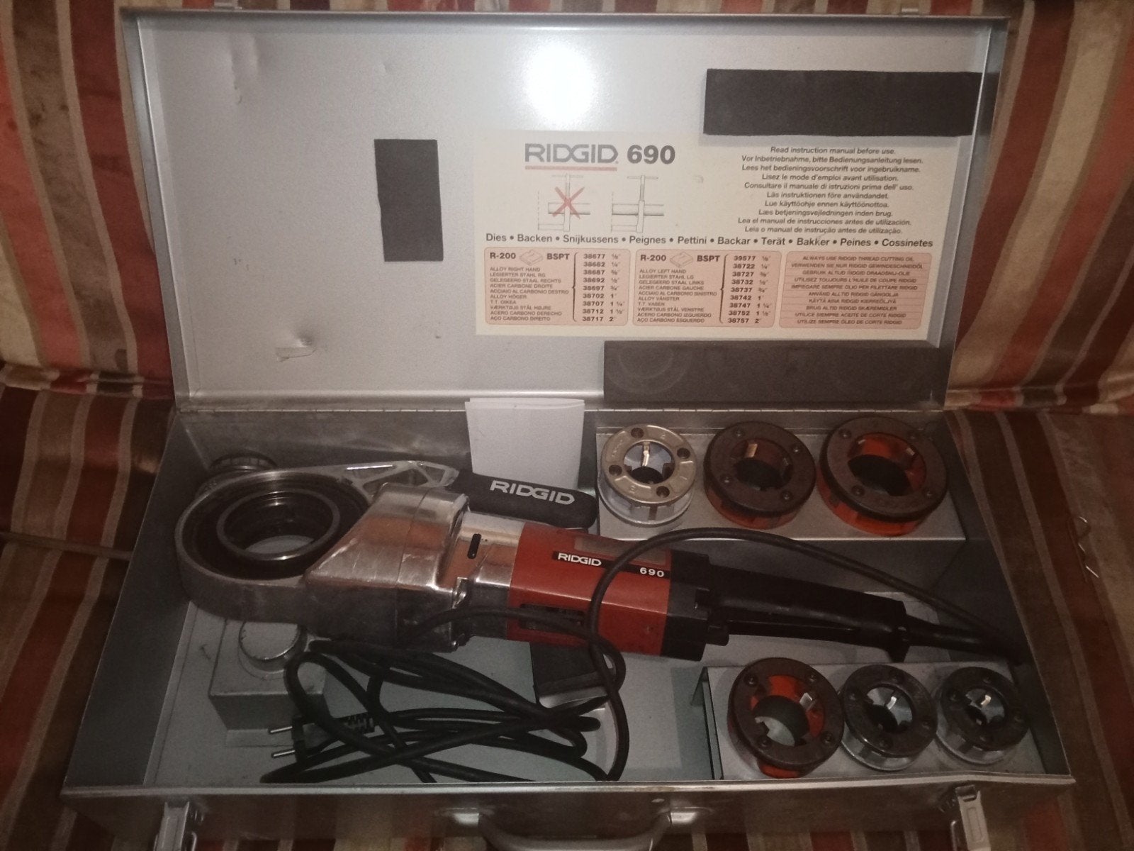 Ridgid 690 draadsnijmachine, zo goed als nieuw!, Enlèvement