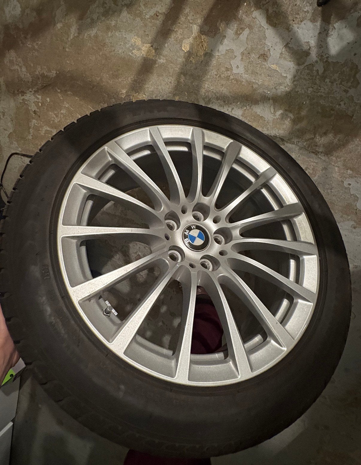Kit hiver bmw série 5 g30 neuf, Autos : Pièces & Accessoires, Neuf, Pneus et Jantes, Enlèvement ou Envoi, Véhicule de tourisme