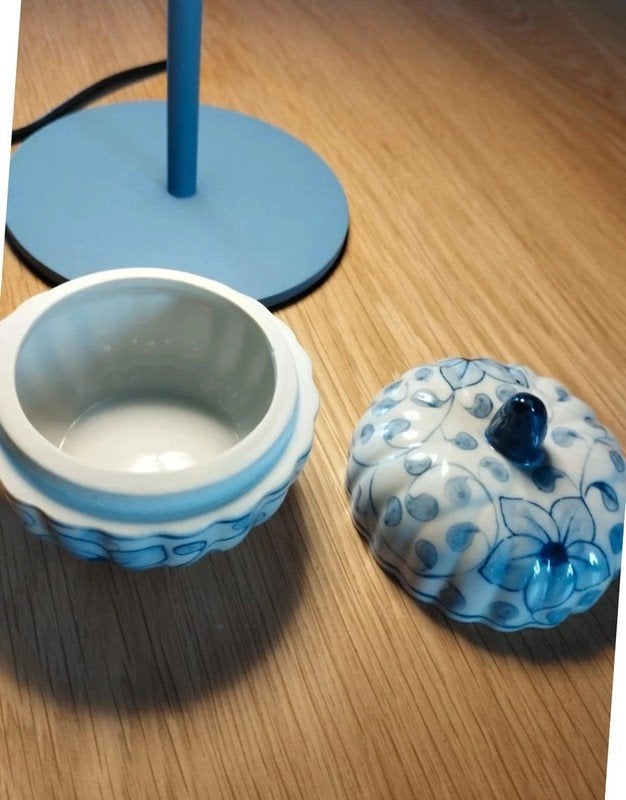 Bonbonnière/ boîte à bijoux en porcelaine. Vintage, Antiquités & Art, Enlèvement