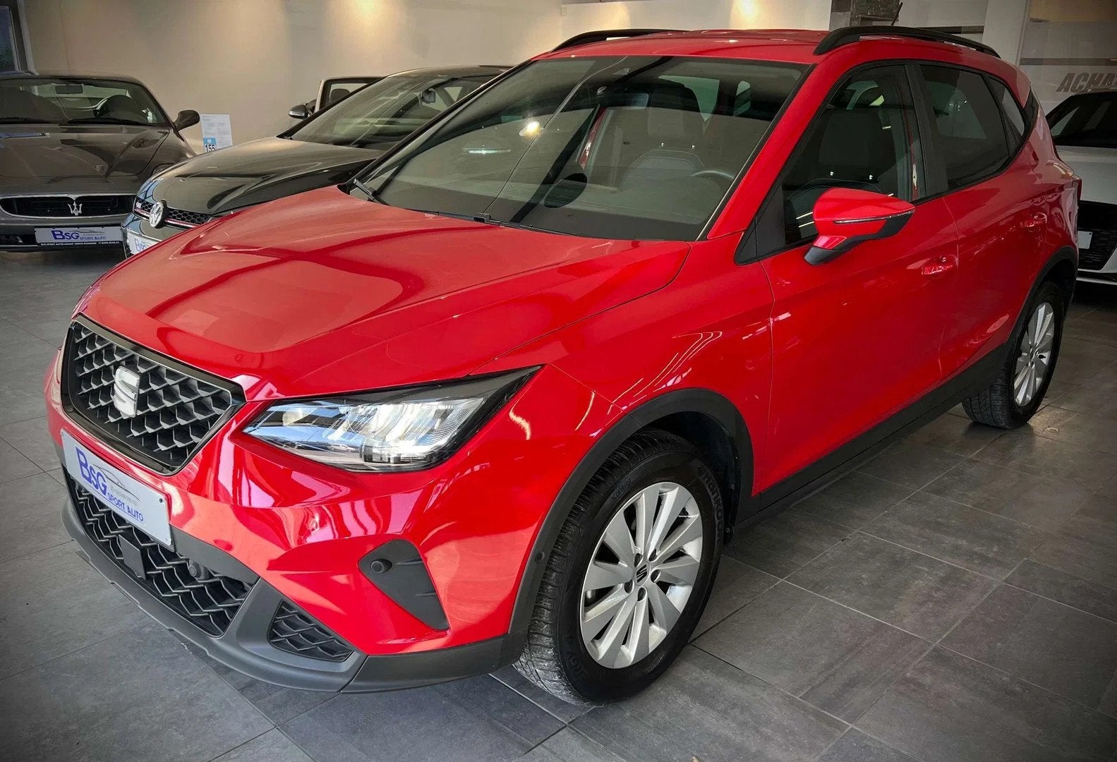 SEAT Arona Arona 1.0 TSI Xperience DSG*GPS*CLIM*CAMERA*LED, Autos, Seat, Rouge, Achat, Arona, Entreprise