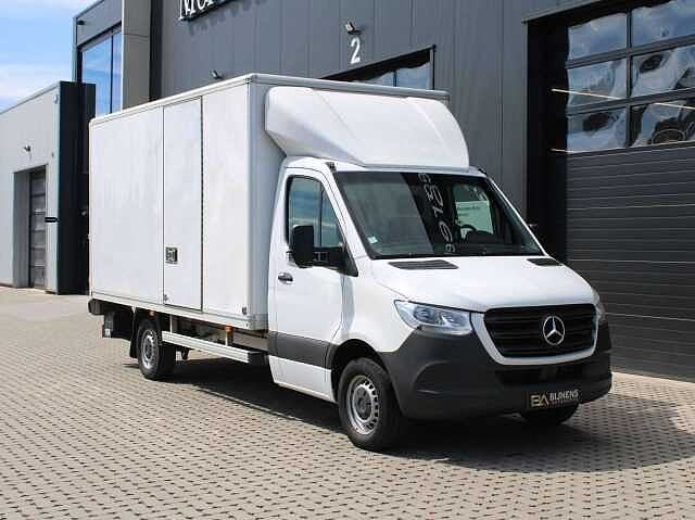 Mercedes-Benz Sprinter 317 2.0 CDI Meubelbak met lift, Auto's, Bestelwagens en Lichte vracht, Automaat, 167 pk, Wit, Mercedes-Benz