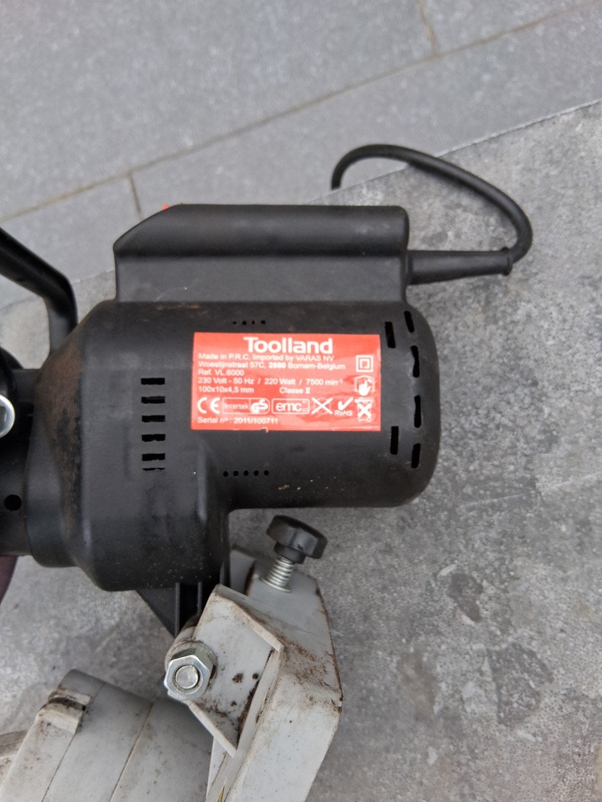 elektrische kettingslijper van toolland, Doe-het-zelf en Bouw, Gereedschap | Slijpmachines, Ophalen, Gebruikt, Minder dan 700 watt