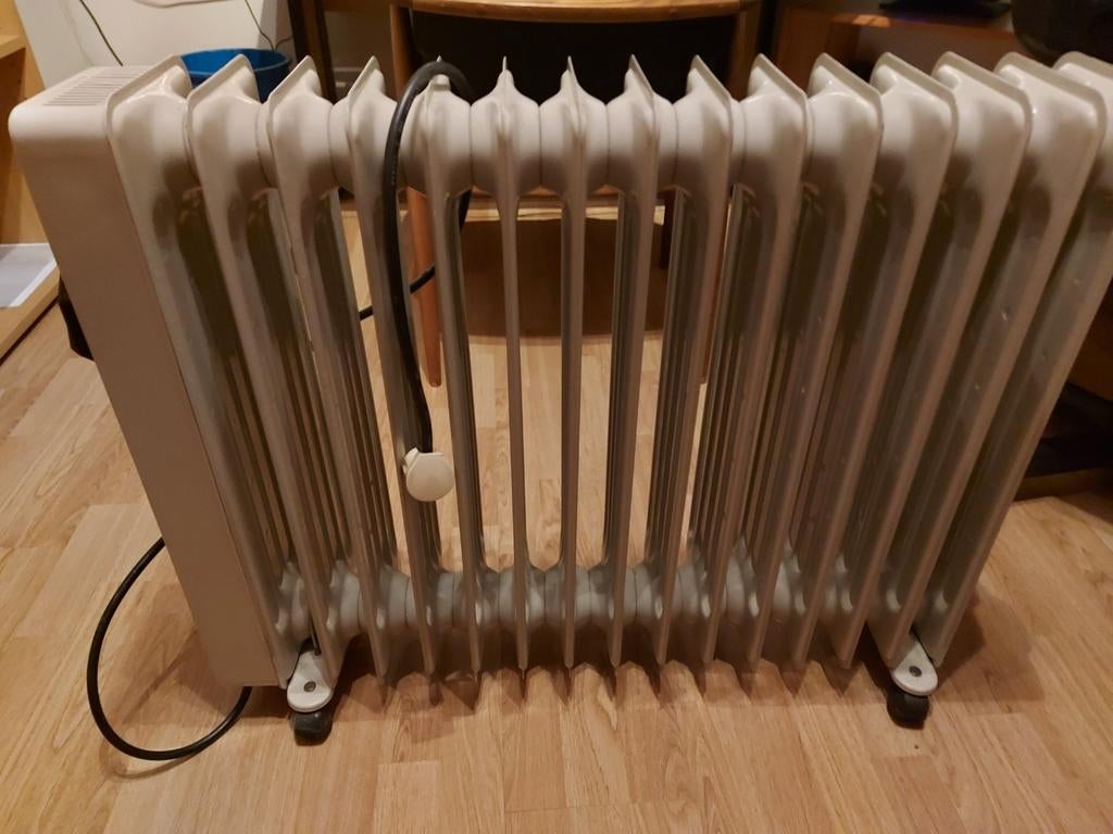 Elektrische olieradiator, Doe-het-zelf en Bouw, Verwarming en Radiatoren, Ophalen, 30 tot 80 cm, Hoog rendement (Hr), Radiator