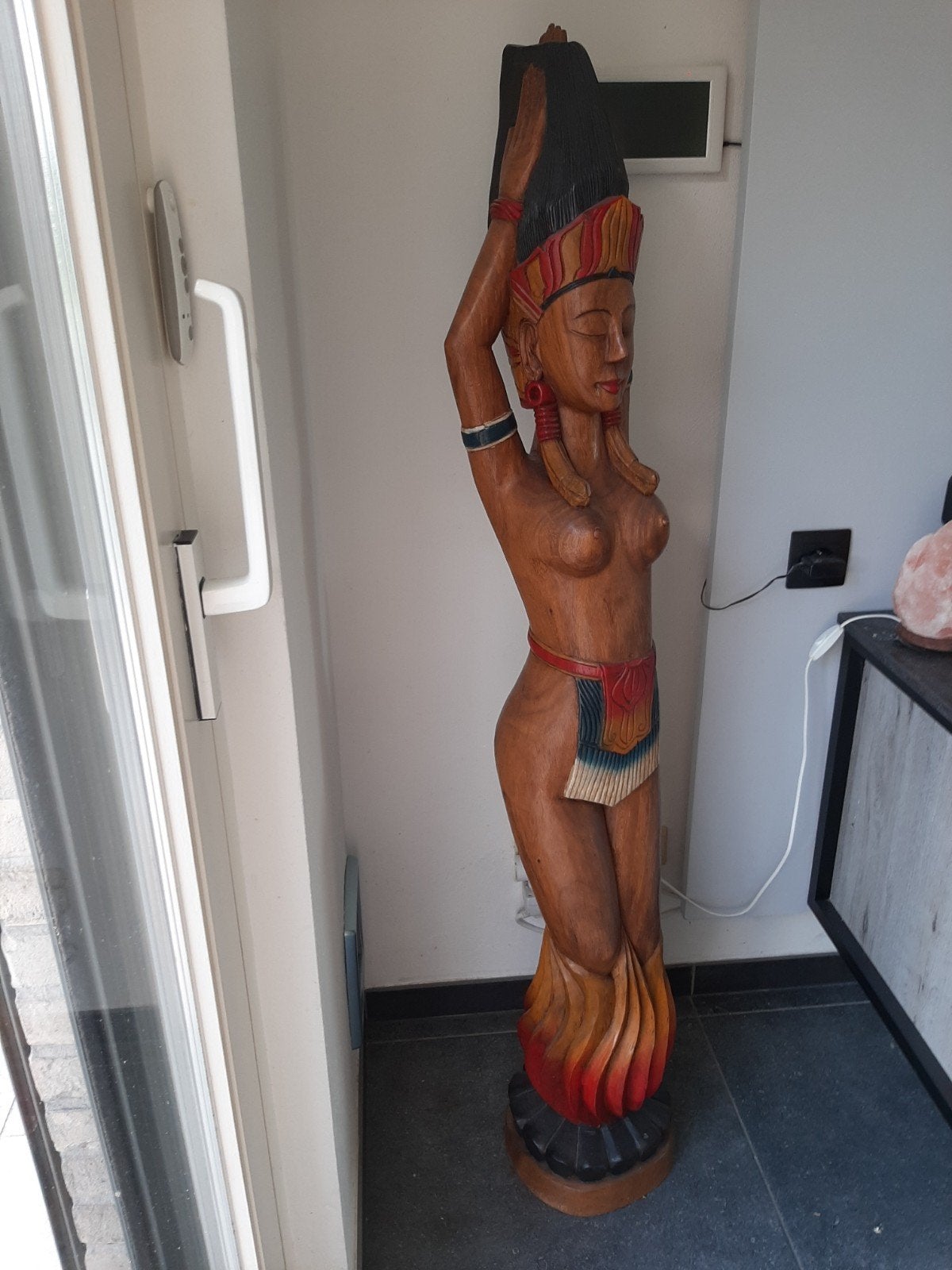 houten vuurvrouw 150 cm., Antiek en Kunst, Ophalen, Handgemaakt, Hout, 1 meter - 2 meter
