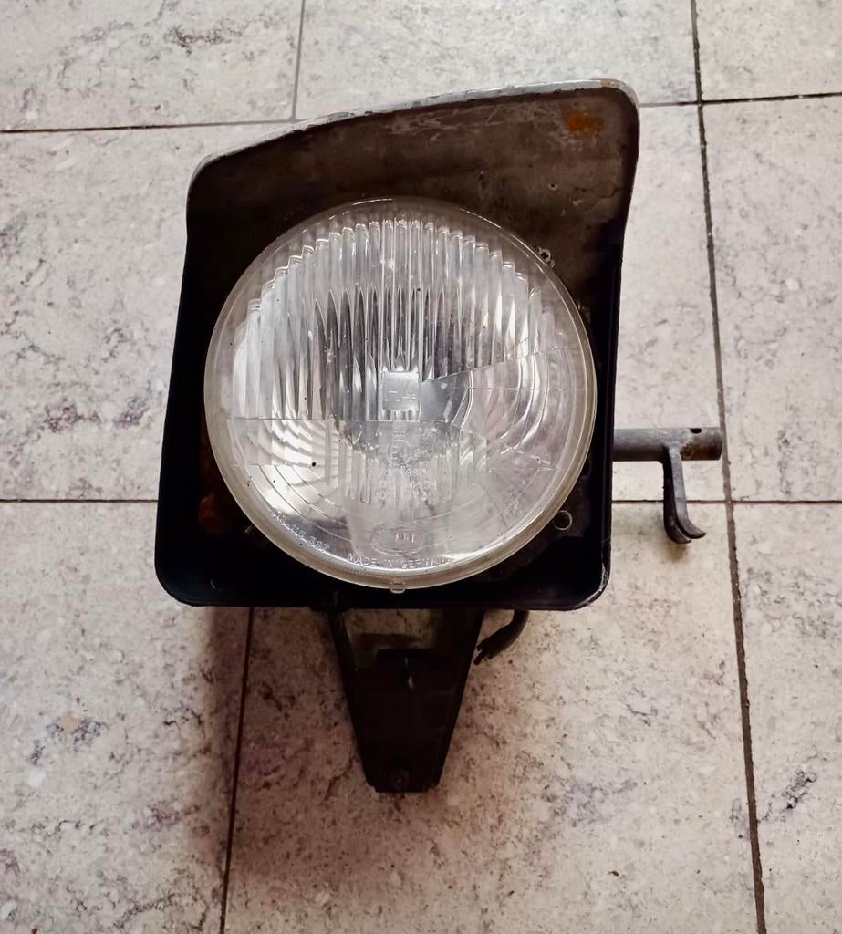 Onverroeste Porsche 924/944 rechter koplamp, Ophalen of Verzenden, Porsche