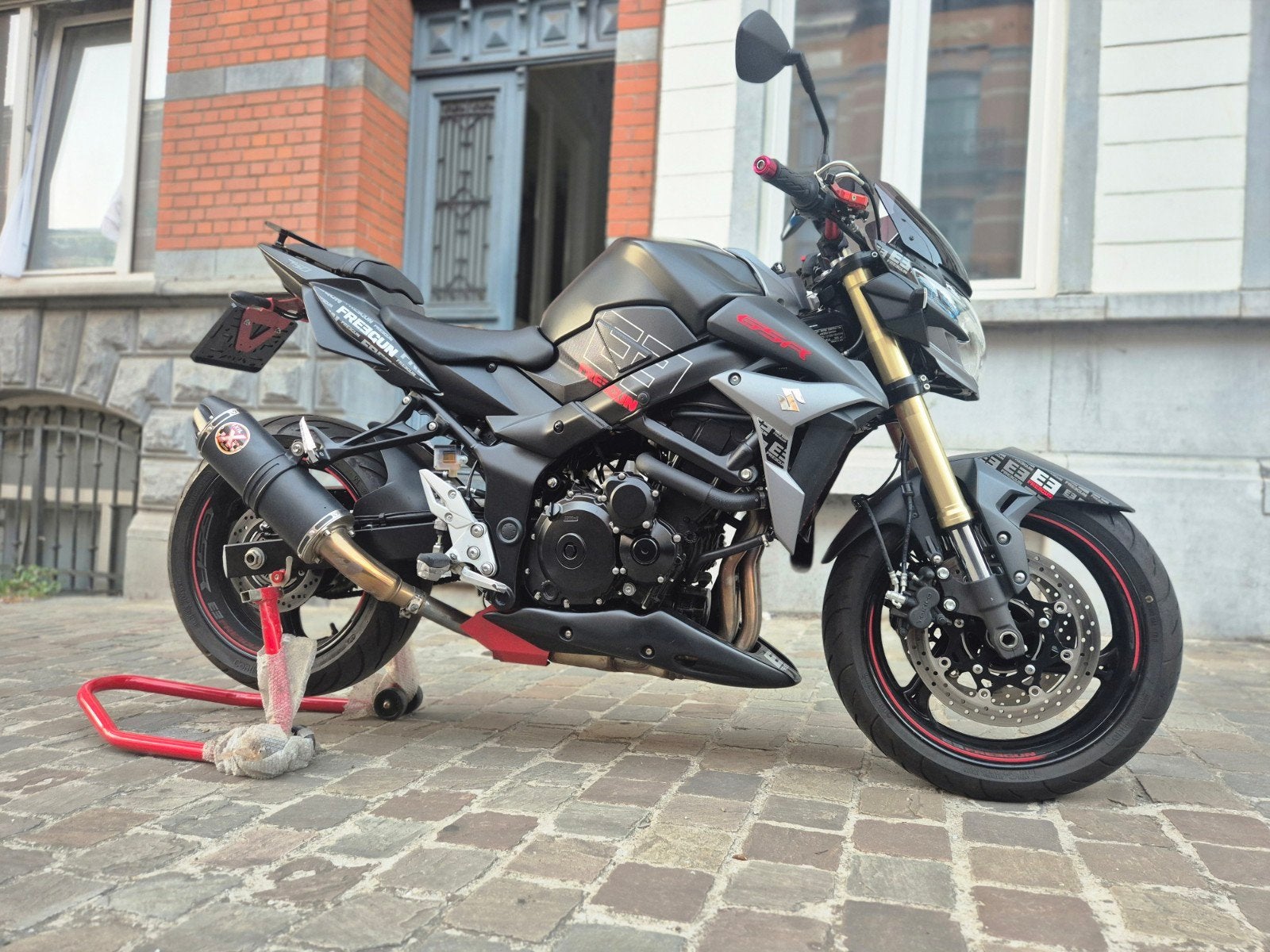 SUZUKI GSR 750 FREEGUN️ Neuve 2300km️, Motos, Enlèvement