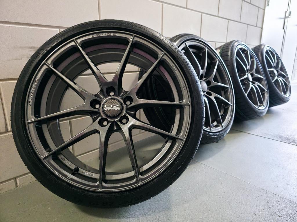 OZ Leggera HLT 5x112 19x8.5 ET47 - Sportcontact 6 NIEUW!, Nieuw, 235 mm, Band(en), Zomerbanden