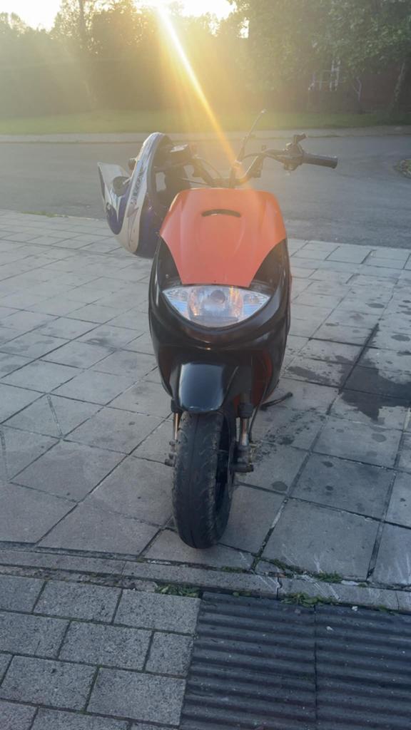 Peugeot vivacity, Fietsen en Brommers, Scooters | Peugeot, Ophalen, Zo goed als nieuw, Vivacity