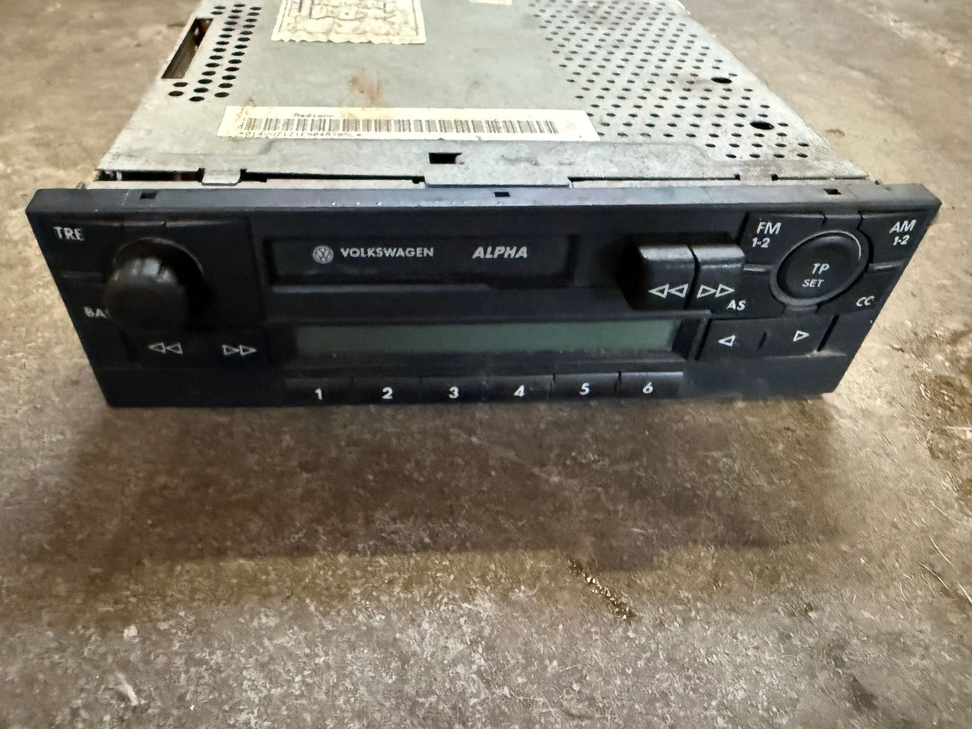 Volkswagen T5 originele Alpha radio, Gebruikt, -, -, Ophalen of Verzenden