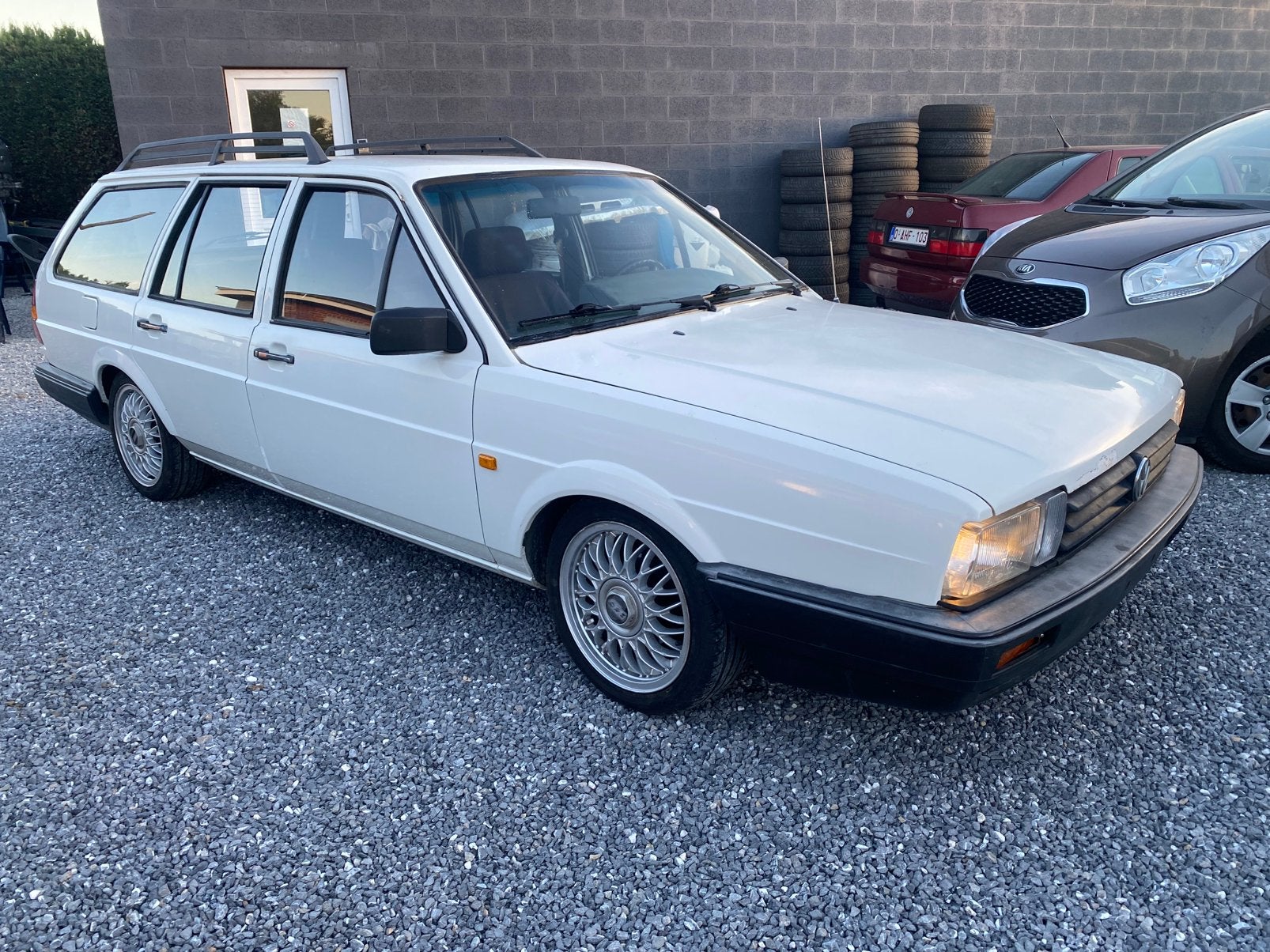 VW Passat 32b  1.6d, Voorwielaandrijving, Stof, Zwart, 4 cilinders