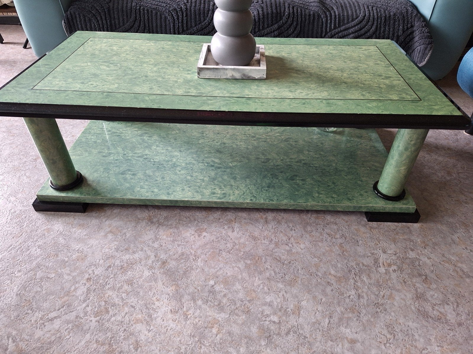 Salontafel, groen, Ophalen