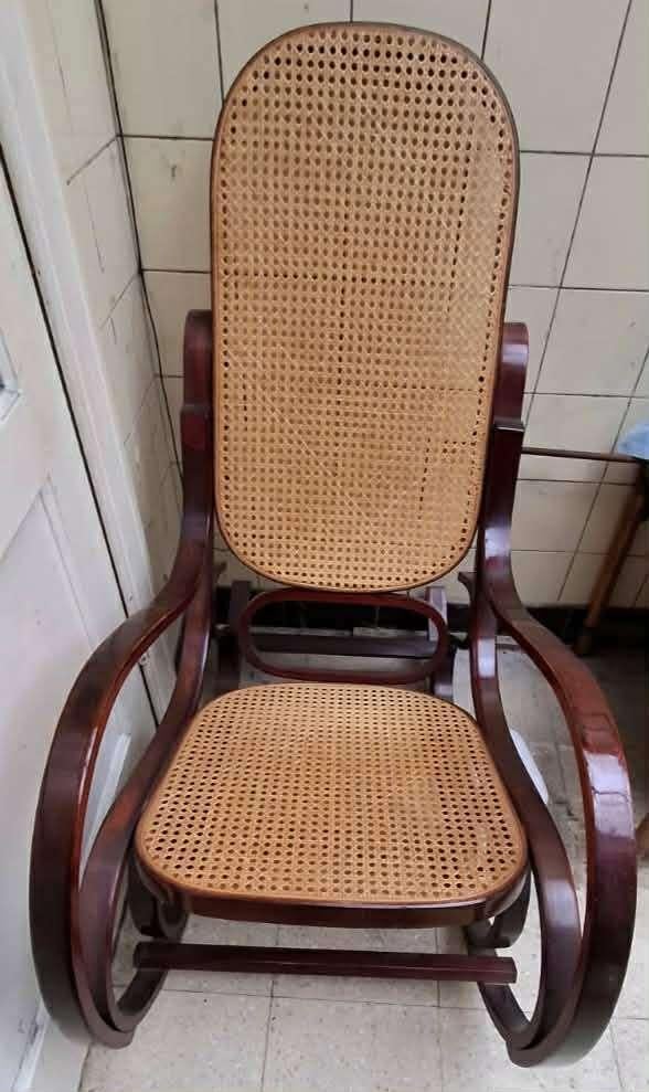 schommelstoel, Maison & Meubles, Chaises, Comme neuf, Brun, Enlèvement, Osier ou Rotin