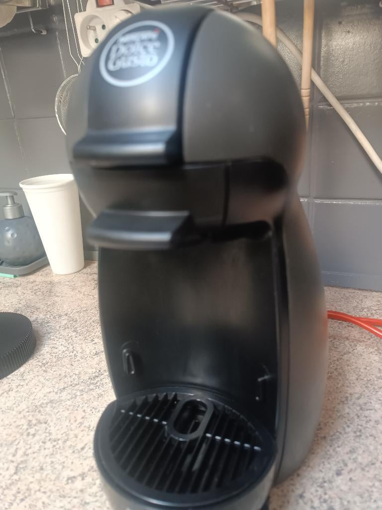 Dolce gusto Piccolo pour boissons chaudes et froides, 1 kopje, Ophalen, Gebruikt, Espresso apparaat