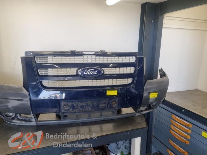 Voorbumper van een Ford Transit, Gebruikt, -, -, Ophalen of Verzenden