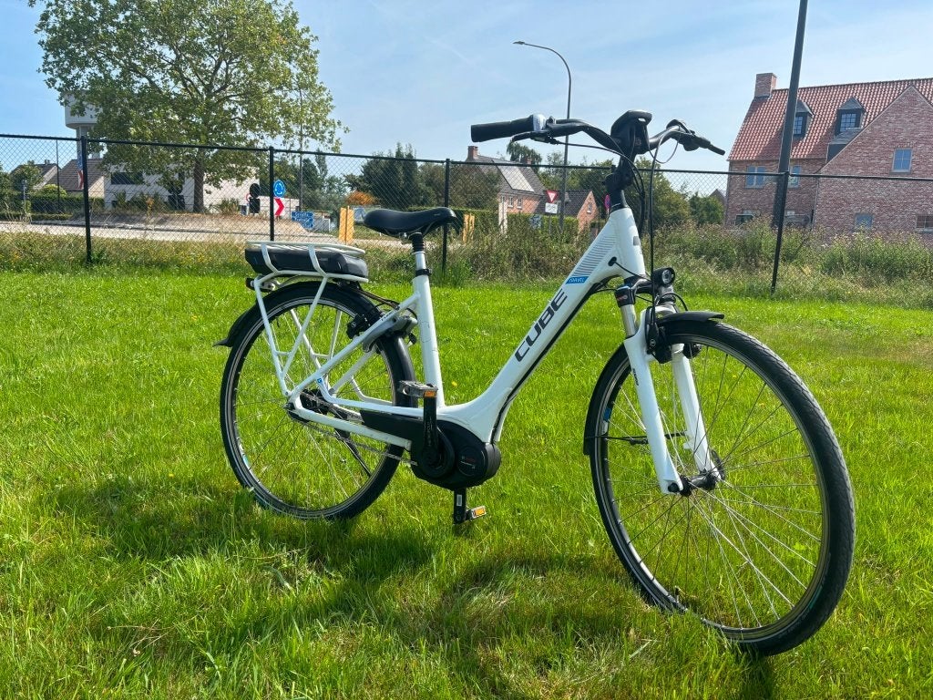 Cube Travel CMPT E-bike | Bosch CX | 1 jaar garantie, Fietsen en Brommers, Gebruikt, Cube, Ophalen of Verzenden, 47 tot 51 cm