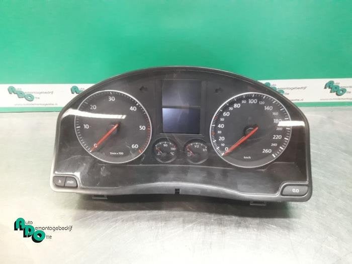 Instrument de bord d'un Volkswagen Jetta (Jetta 05-), Volkswagen, -, 3 mois de garantie, Utilisé