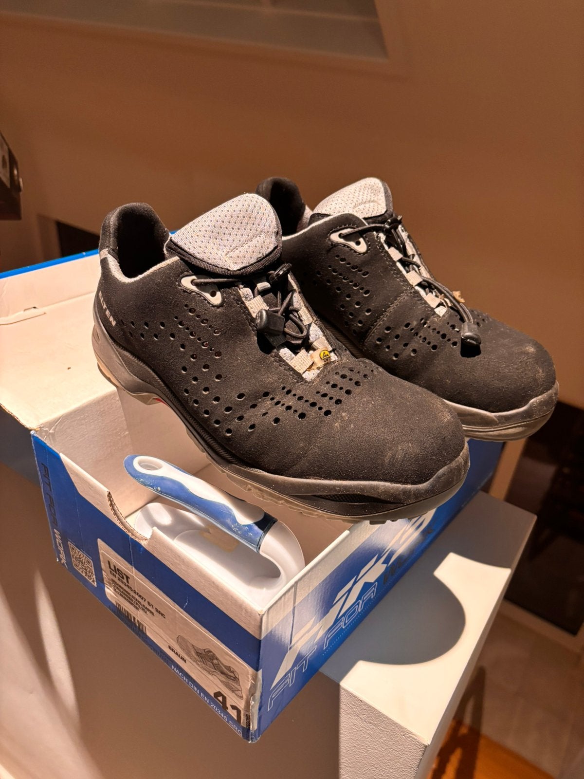 Veiligheidsschoenen, Verzenden, Gebruikt