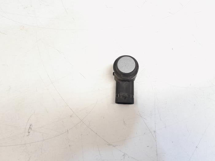 PDC Sensor van een Volkswagen Passat, Gebruikt, -, Volkswagen, -