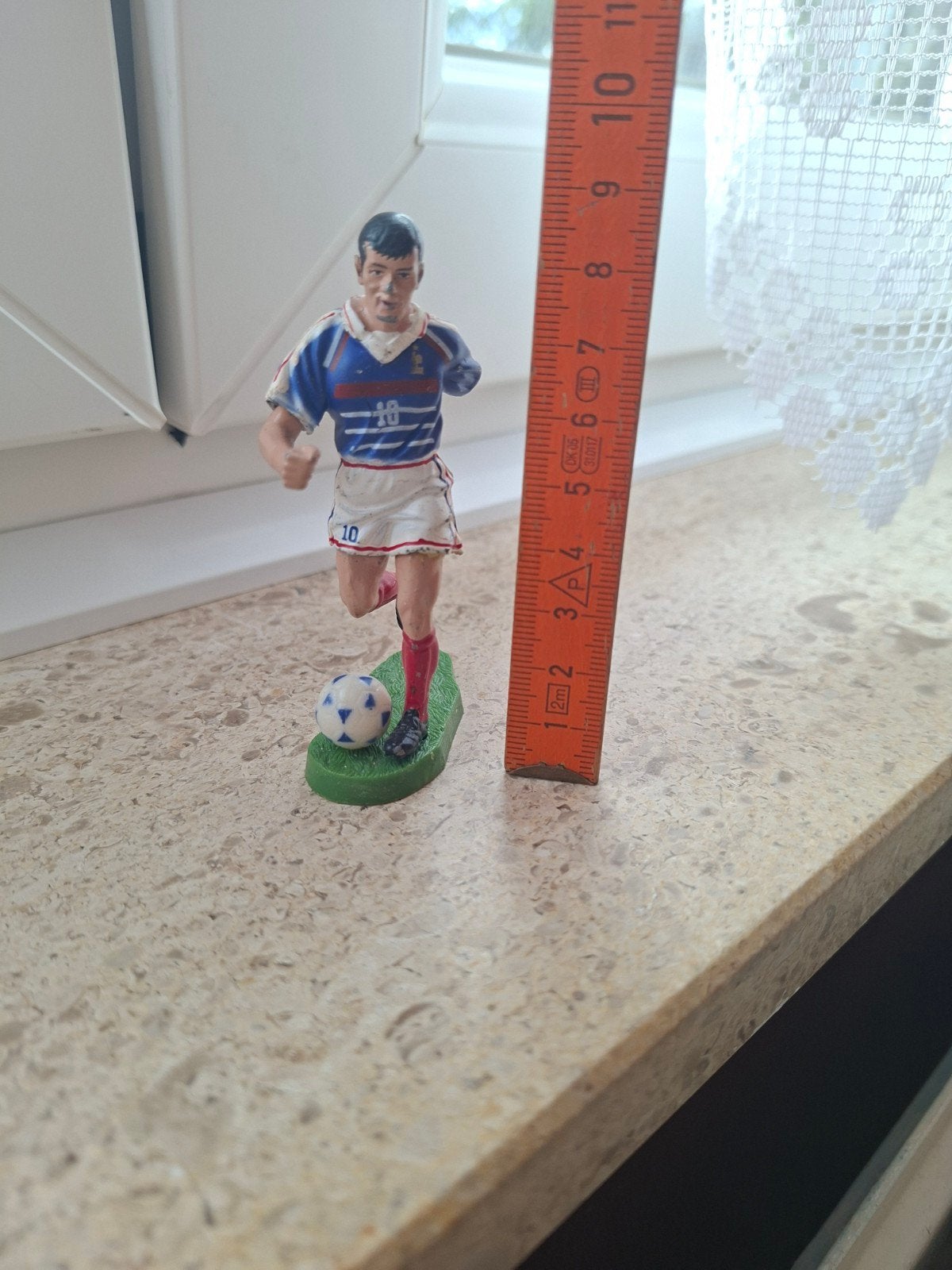 figurine de 1998 de Zinedine zidane. manque 1 bras. rdv bx, Enlèvement ou Envoi