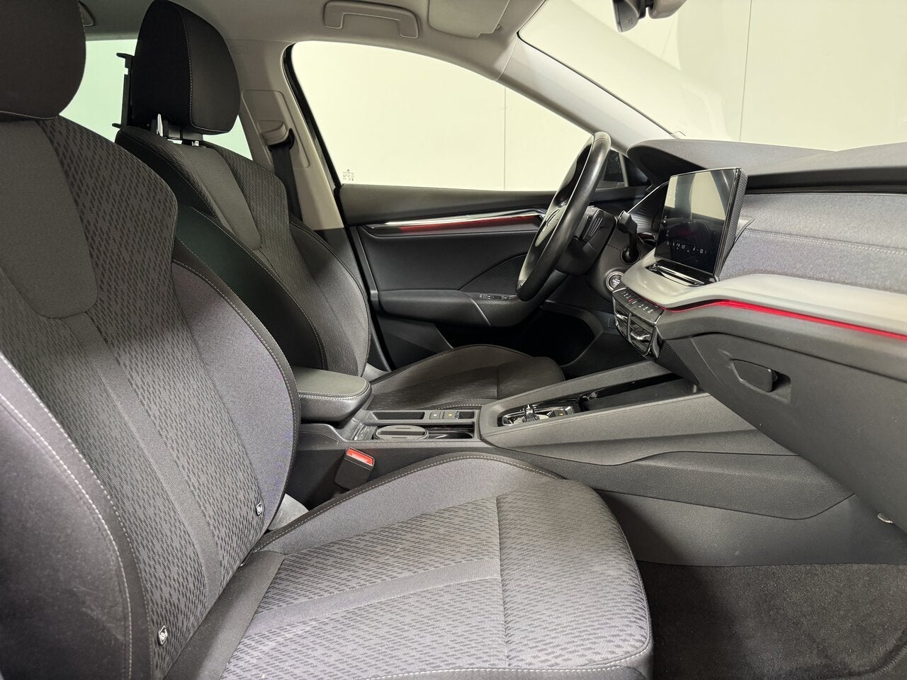Skoda Octavia 1.4 PlugIn Hybrid Autom. - Airco - Topstaat!, Auto's, Skoda, 0 min, Euro 6, 0 kg, Zwart