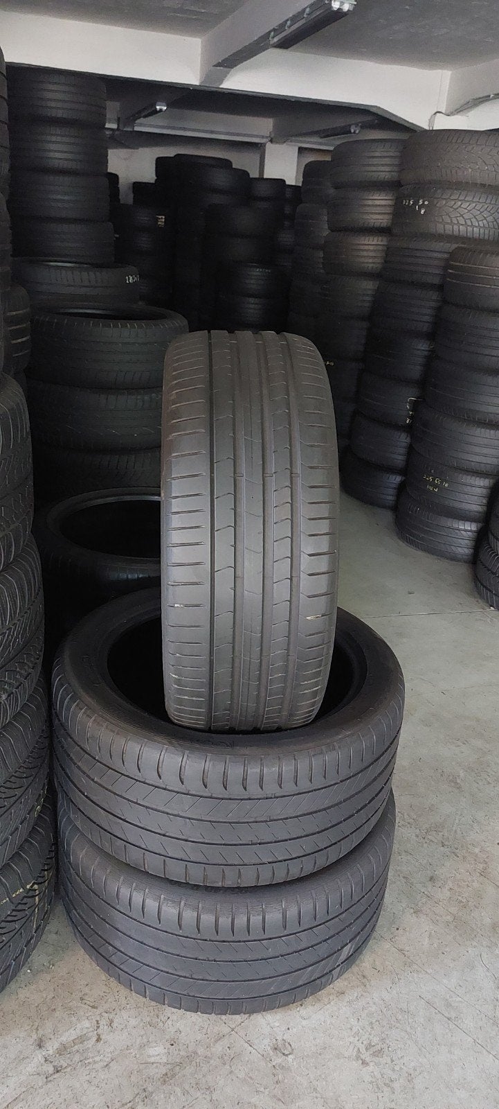 27540r21 275 40 r21 275/40/r21 pirelli avec montage, Enlèvement ou Envoi