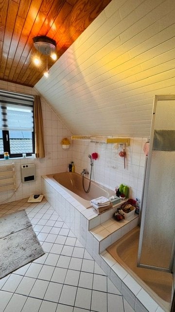 badkamermeubels en toebehoeren, Ophalen, Gebruikt, Met douche