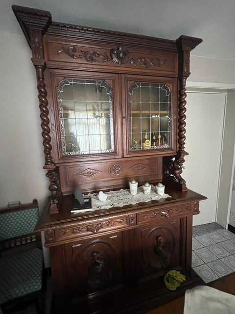 antieke eetkamer, Enlèvement