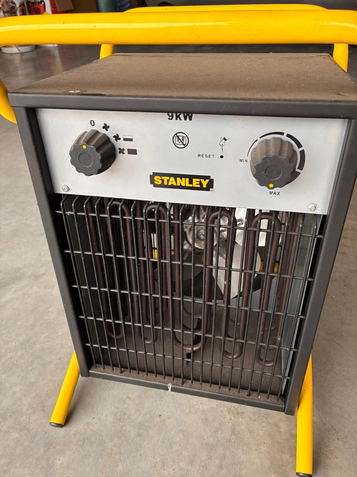 Verwarming, Doe-het-zelf en Bouw, Ophalen, Zo goed als nieuw, Kachel