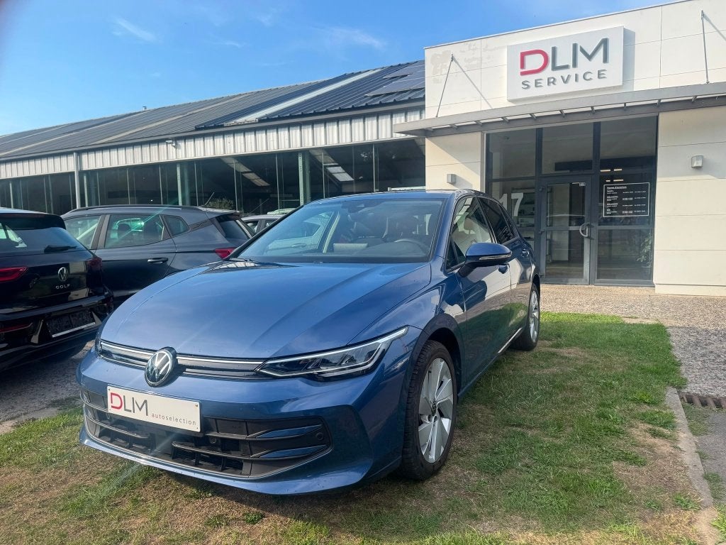 Volkswagen Golf 8 Life Bussines 1.5 TSI 116cv 12/2024, Auto's, Volkswagen, Euro 6, Blauw, Alcantara, Onderhoudsboekje