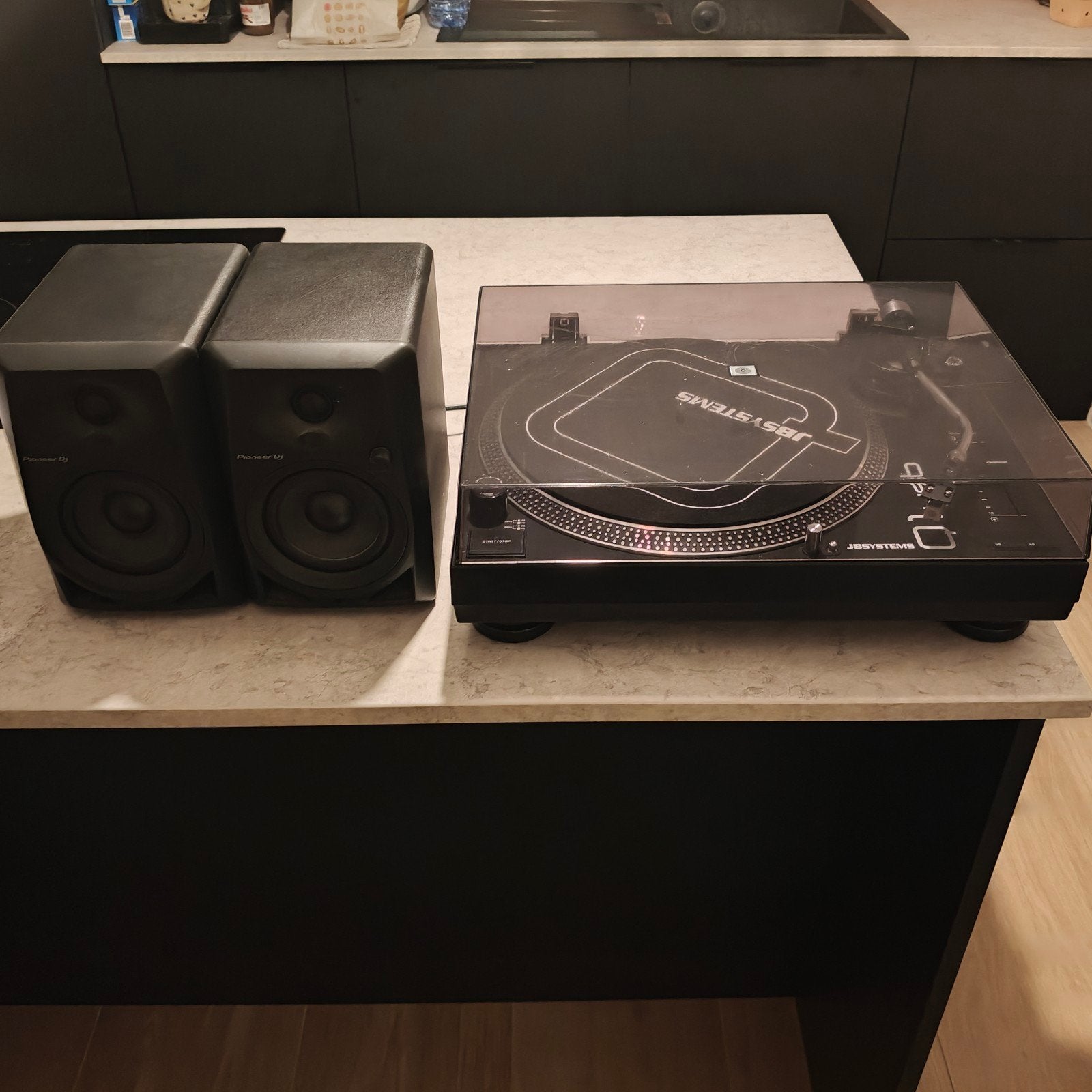 platenspeler JB systems Q1 + 2 pioneer DM40 studio monitoren, Muziek en Instrumenten, Dj-sets en Draaitafels, Ophalen, Draaitafel