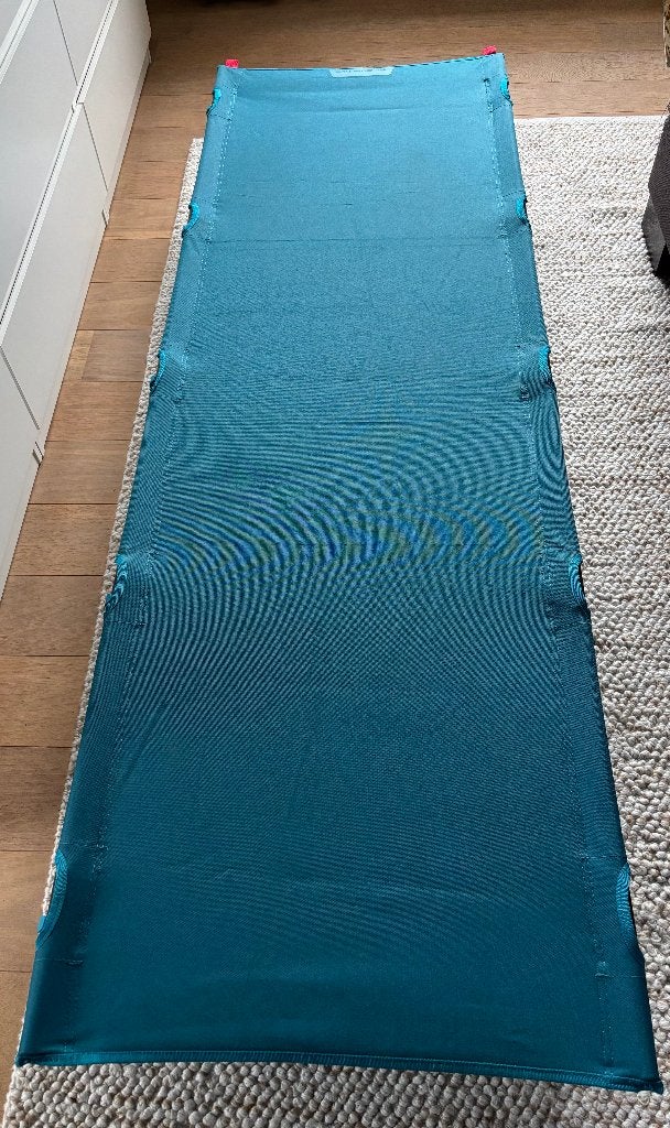 Quechua veldbed voor kamperen, Caravanes & Camping, Accessoires de camping, Enlèvement ou Envoi, Comme neuf