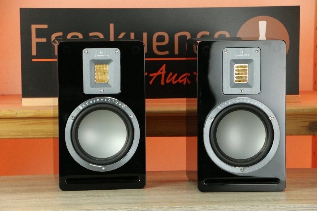 Audiovector QR1 / QR 1 INRUIL OK. Ribbon* Fraaie monitoren., Audio, Tv en Foto, Luidsprekerboxen, Basreflex, Ophalen of Verzenden