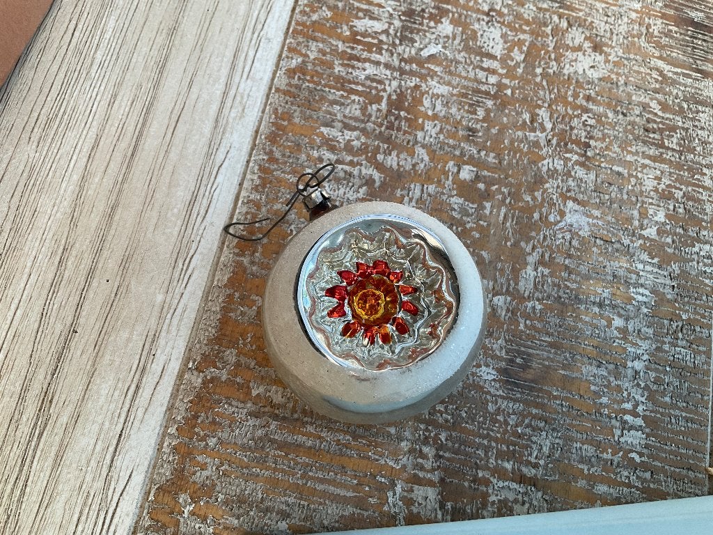 Zeer oude kerstballen, Ophalen, Gebruikt