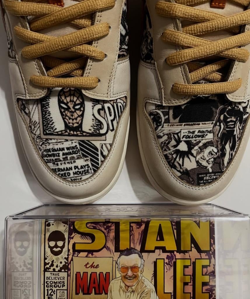 Stan Lee x Nike SB Dunk Low x ReverseLand, Neuf, Autres couleurs, Nike, Baskets