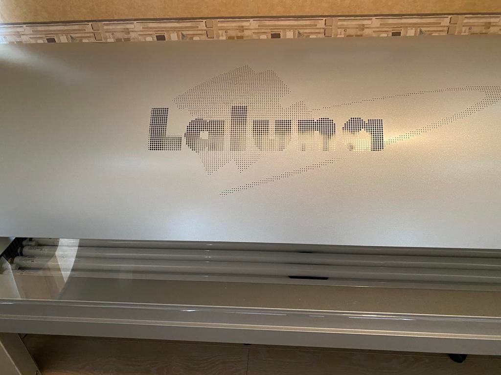 Lit de bronzage professionnel, Laluna, gris, Electroménager, Solarium, Banc solaire & Bronzage facial, Enlèvement, Comme neuf