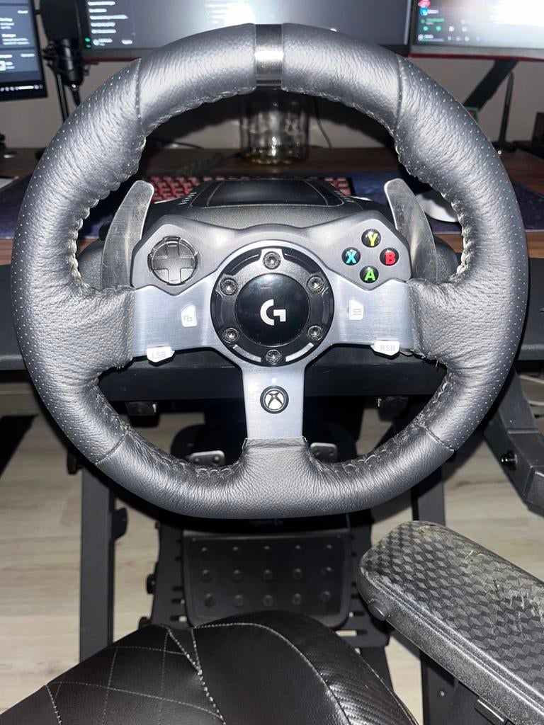 Logitech G920 Racing Wheel, Games en Spelcomputers, Ophalen, Zo goed als nieuw