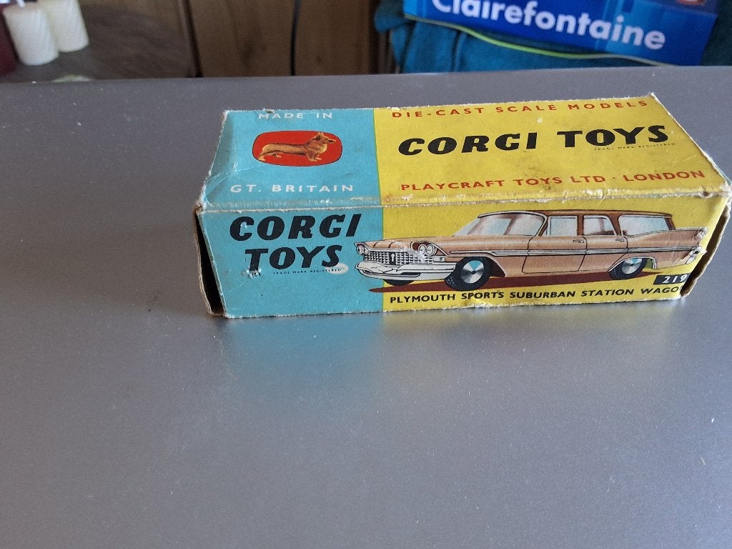 c​orgi-toys 219 plymouth sport, Ophalen of Verzenden, Gebruikt, Auto, Corgi
