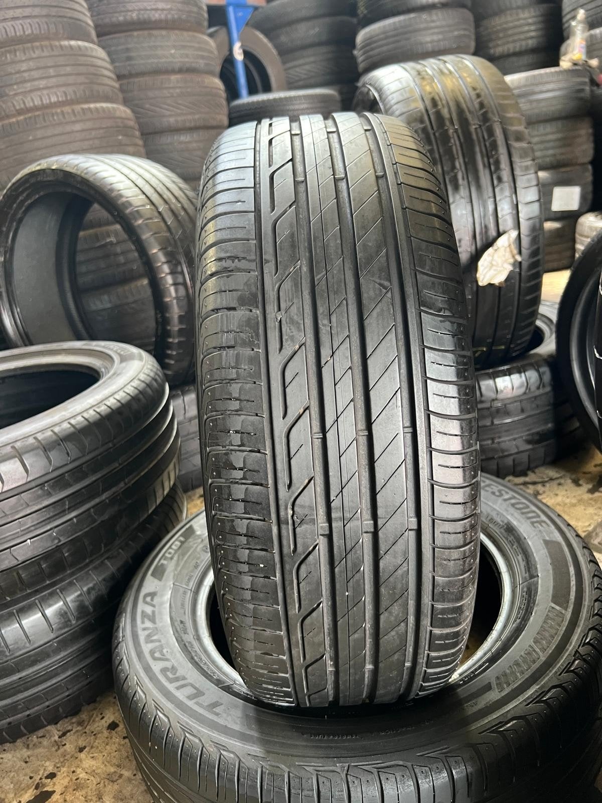 215/60/16 Bridgestone avec montage et équilibrage, Ophalen