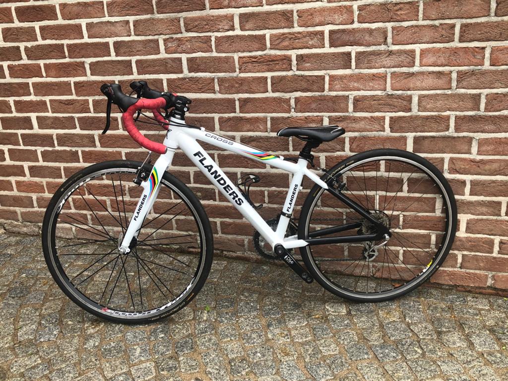 Flanders racefiets voor kind., Fietsen en Brommers, Fietsen | Racefietsen, Ophalen, Zo goed als nieuw
