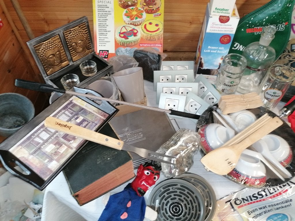 rommelmarktspullen, Ophalen