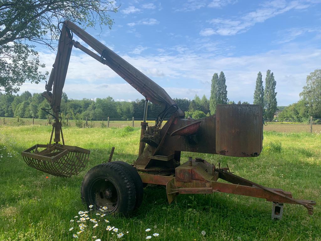 Grue derrière tracteur, Articles professionnels, Enlèvement, Autre, Agricole