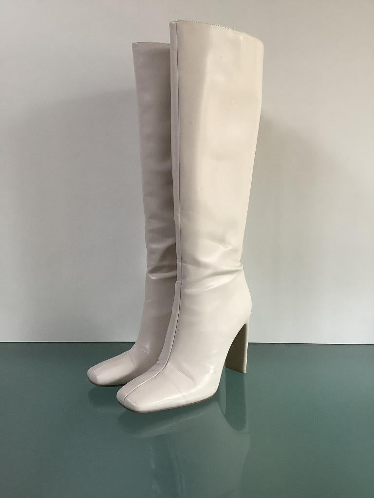 Gratis Verzenden | Geweldige powerlaars wit beige 37, Kleding | Dames, Schoenen, Hoge laarzen, Verzenden, Wit, Zo goed als nieuw