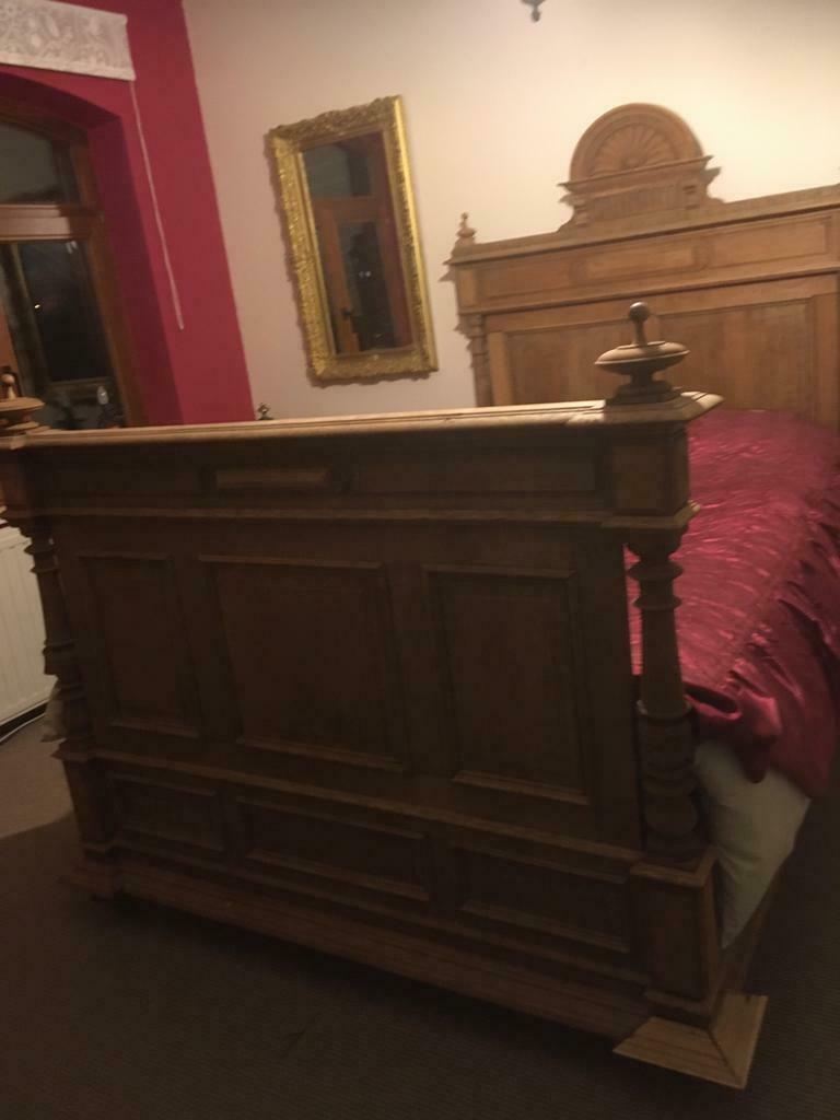 Antiek bed, Enlèvement